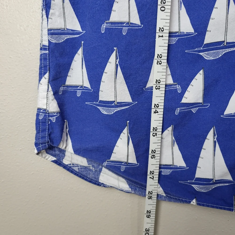 J Crew Short Sleeve Sailboat‎ Button Up Shirt Cotton Men's Size Medium